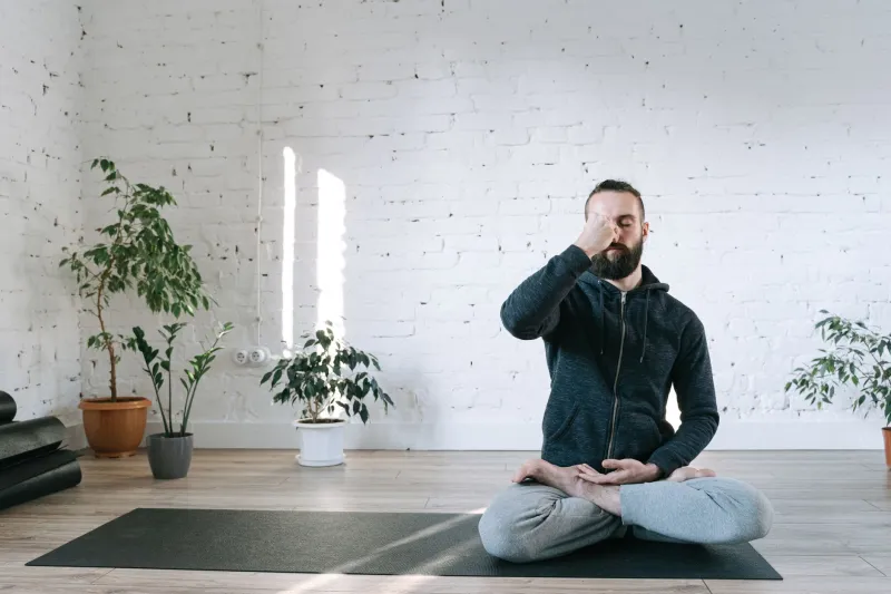 Feeling Stuck in Your Meditation Practice? Your Brain Might Be Telling You Something Different